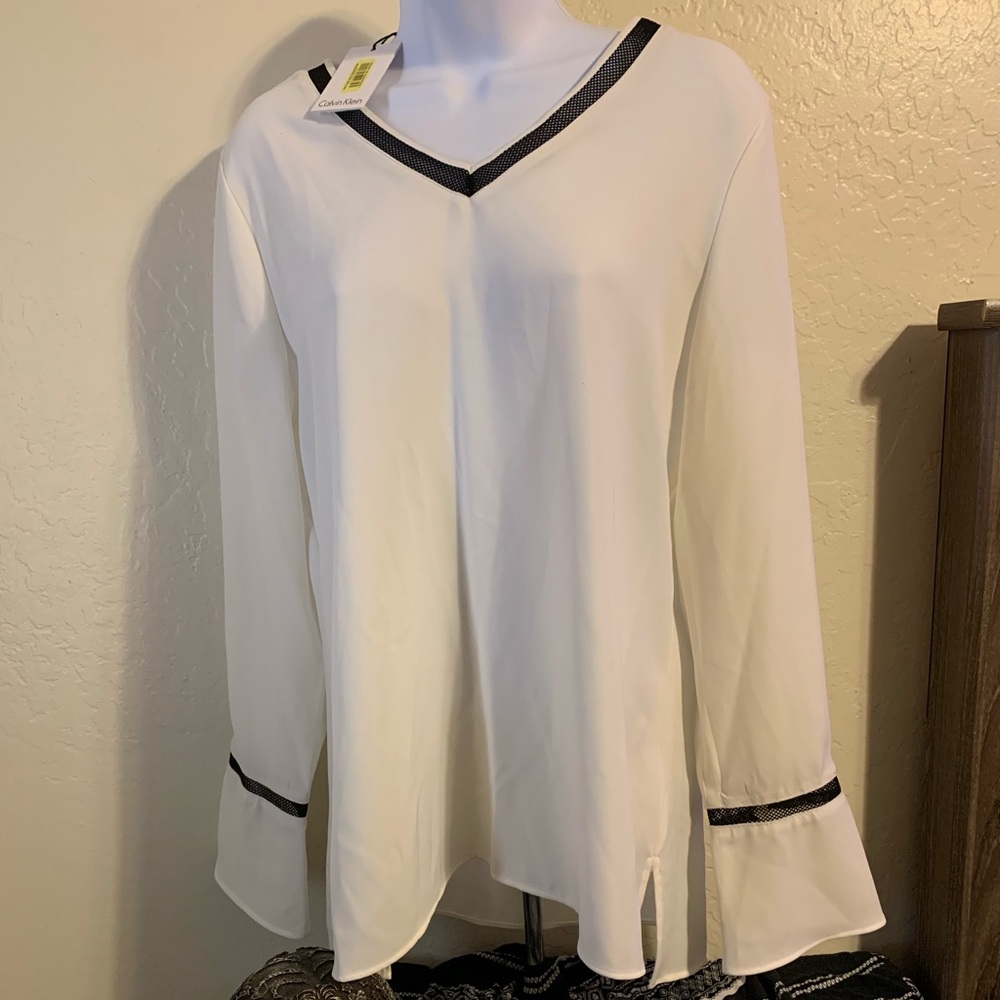 Black and White Calvin Klein dress shirt